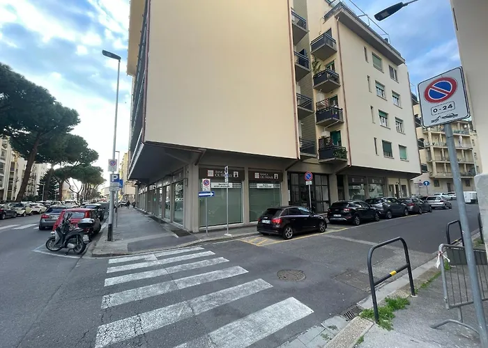 Florence Modern Self Check-In